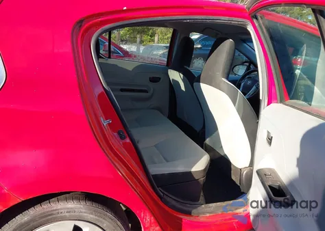 2013 Toyota Prius C One from USA, damaged, VIN JTDKDTB35D1543060